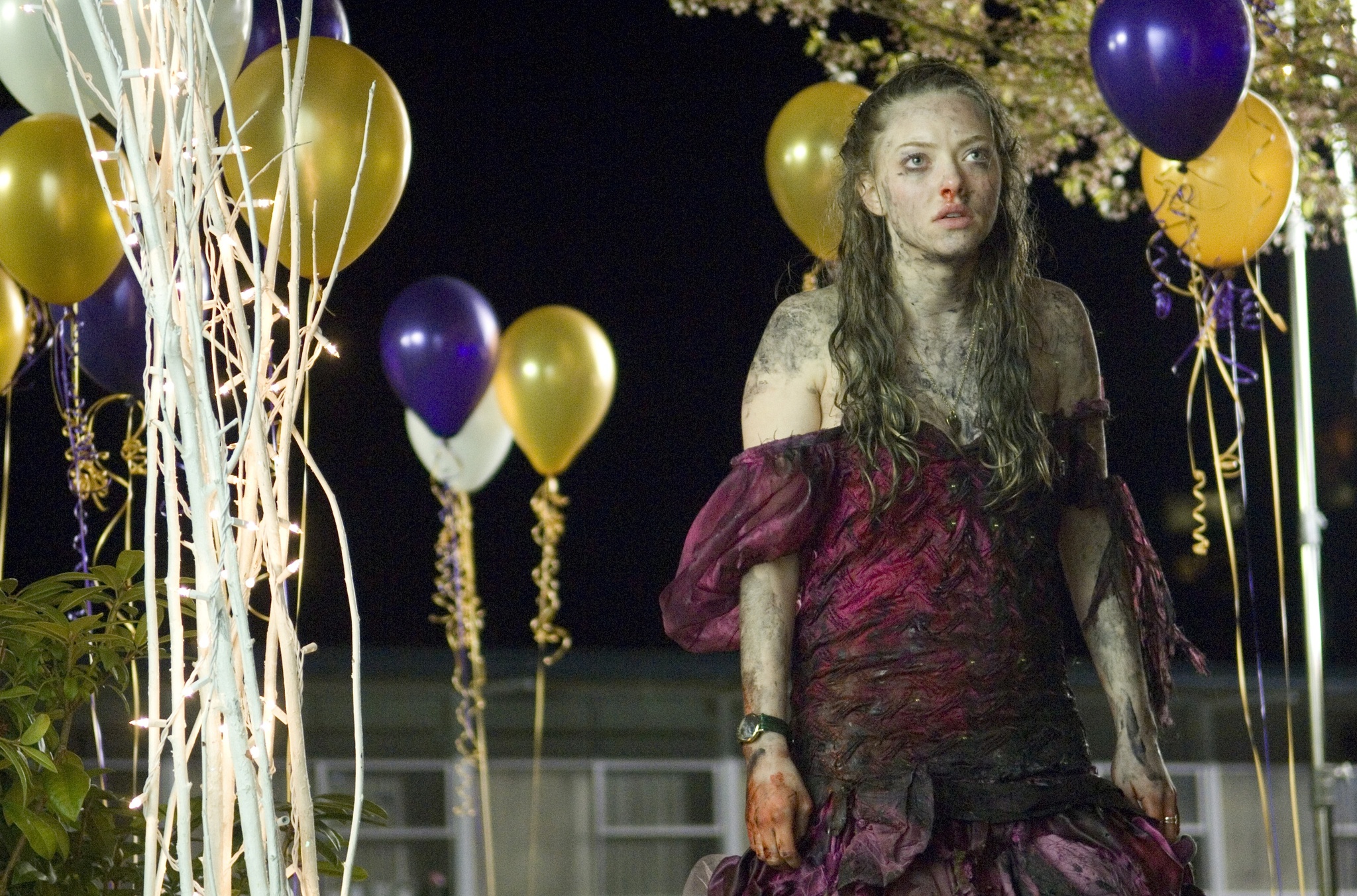 Still of Amanda Seyfried in Dzeniferes kunas (2009)