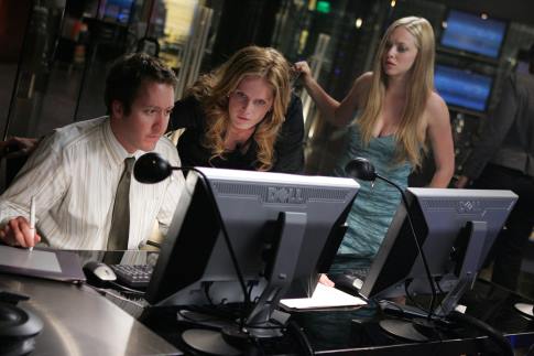 Still of Amanda Seyfried and Rebecca Mader in Justice (2006)