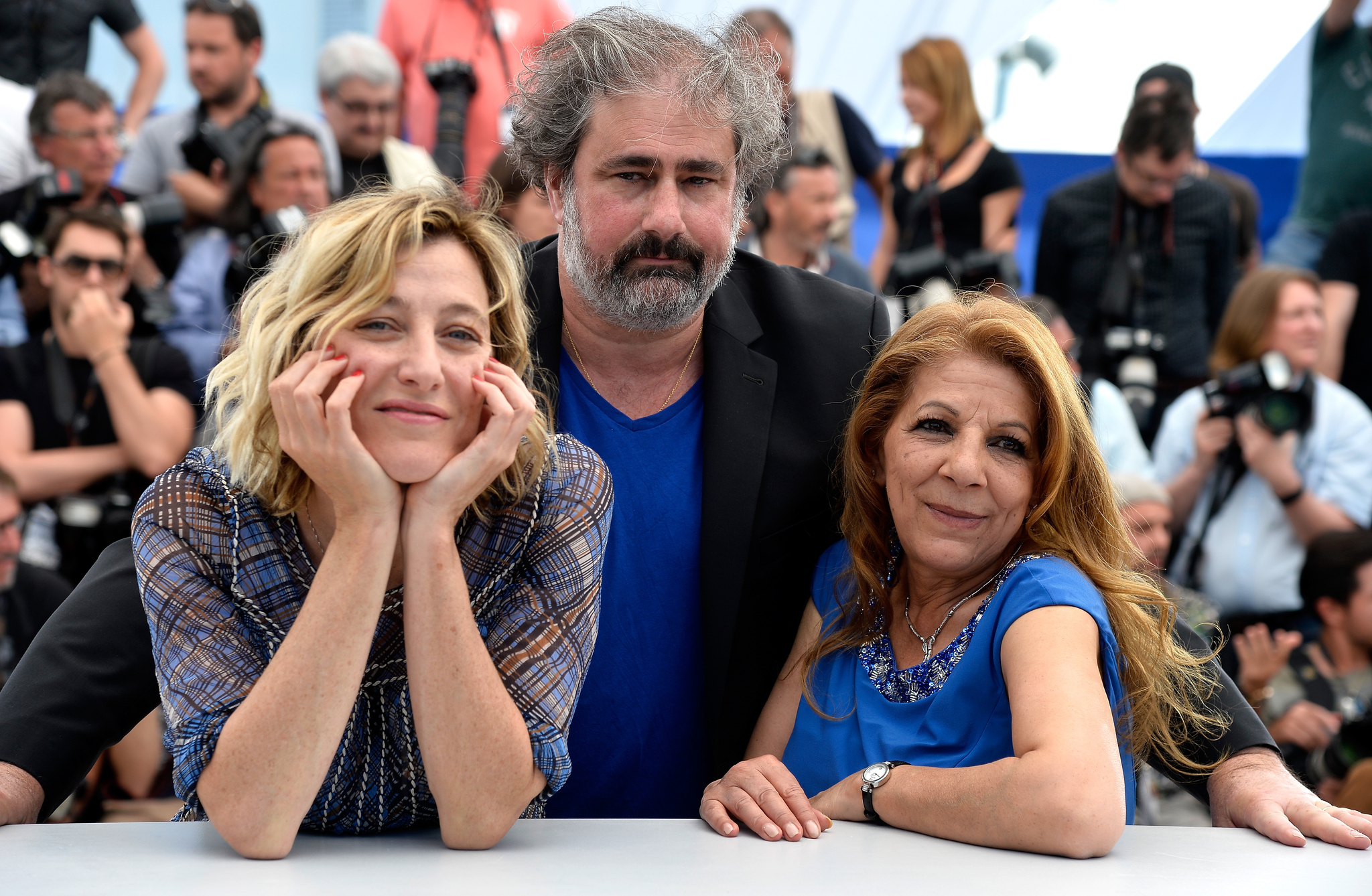 Valeria Bruni Tedeschi, Tassadit Mandi and Gustave Kervern at event of Asphalte (2015)