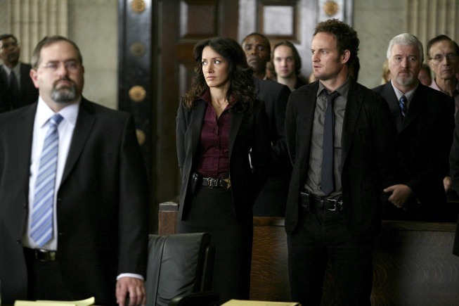 Still of Jennifer Beals and Jason Clarke in The Chicago Code (2011)