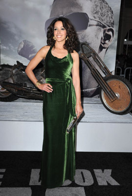 Jennifer Beals at event of Elijaus knyga (2010)