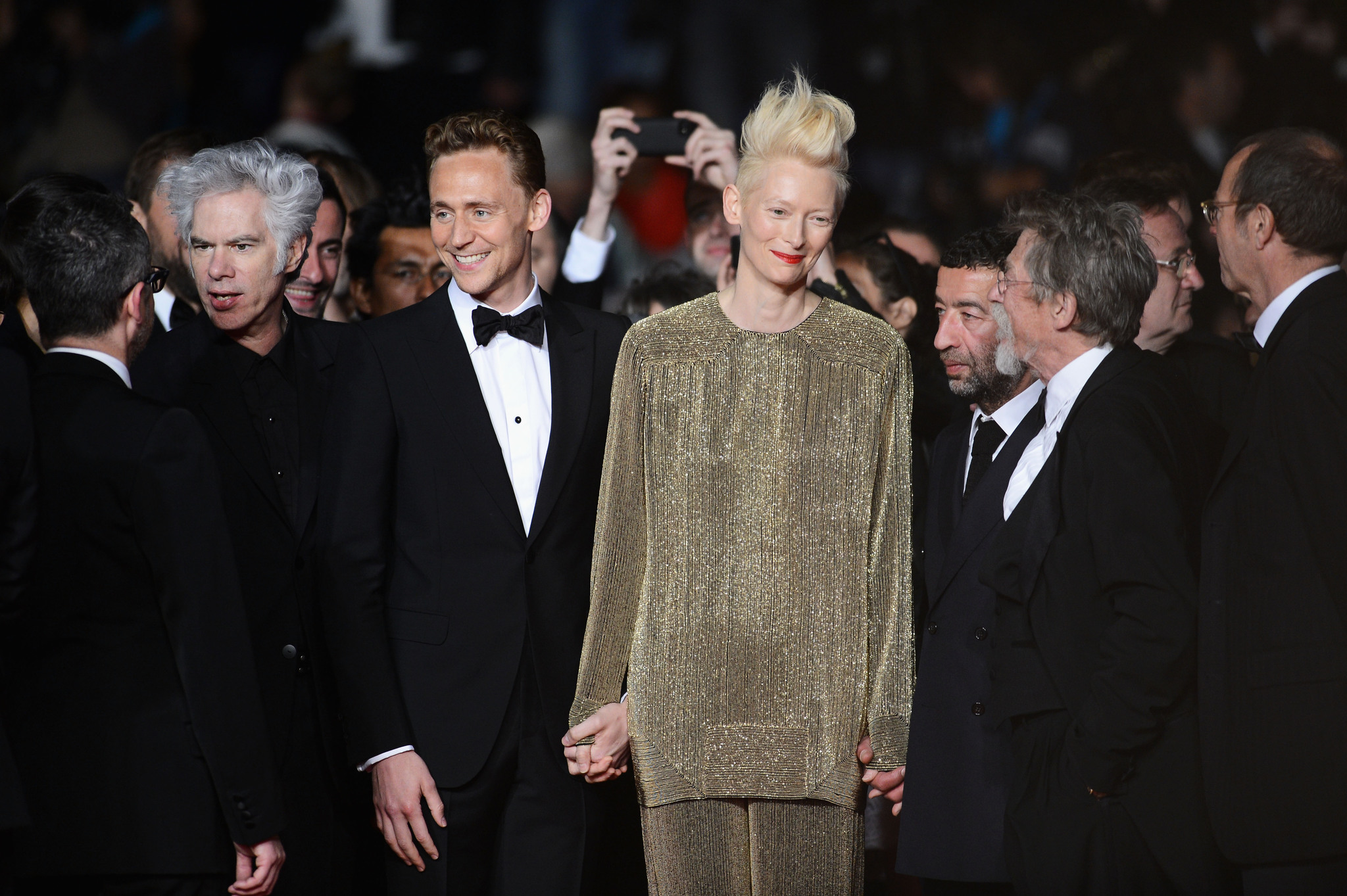 John Hurt, Jim Jarmusch, Tilda Swinton, Tom Hiddleston and Slimane Dazi at event of Isgyvena tik mylintys (2013)