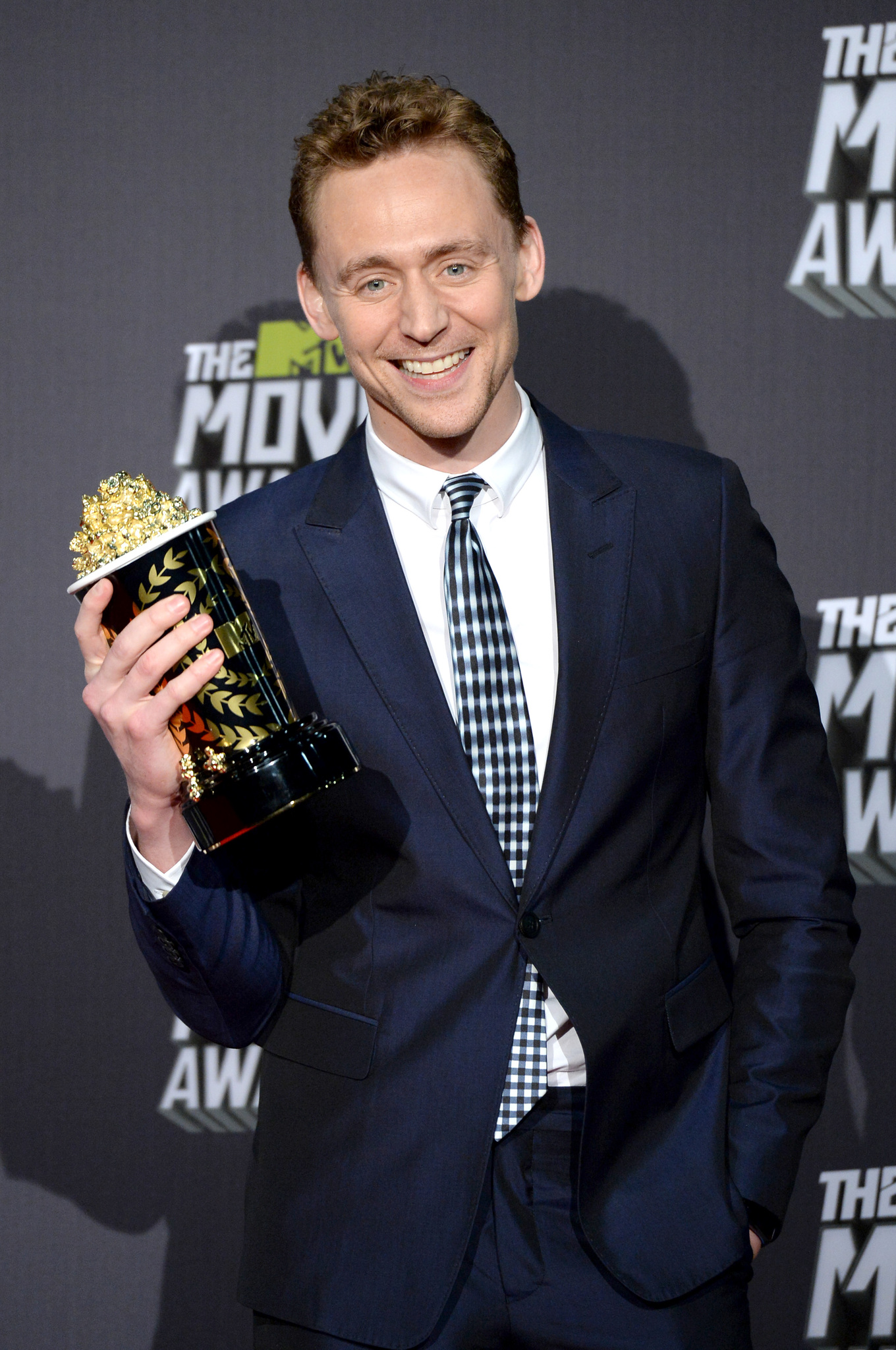 Tom Hiddleston at event of 2013 MTV Movie Awards (2013)