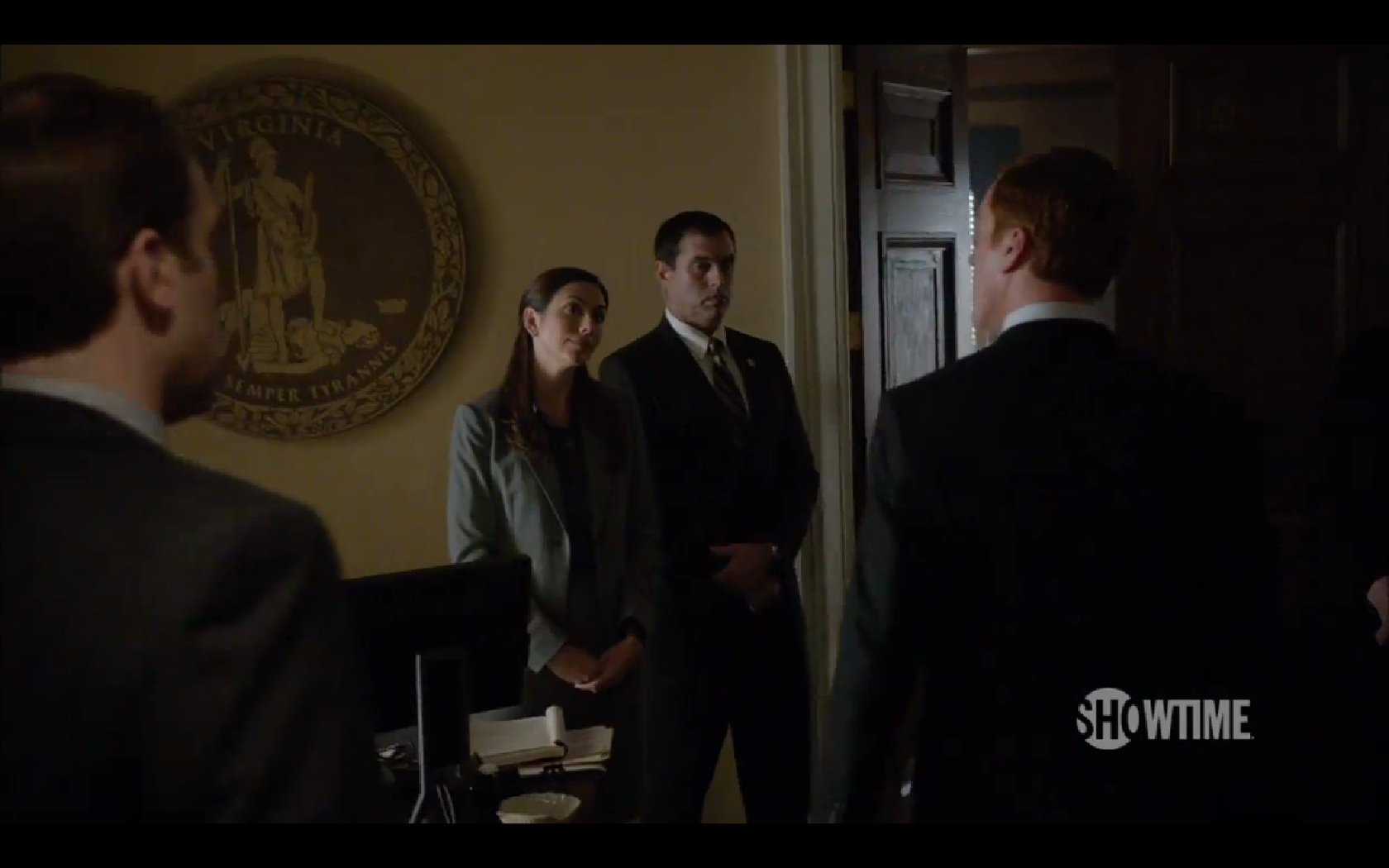 Allie McCulloch as Betsy Kenny in Homeland Season 2 Episode 1