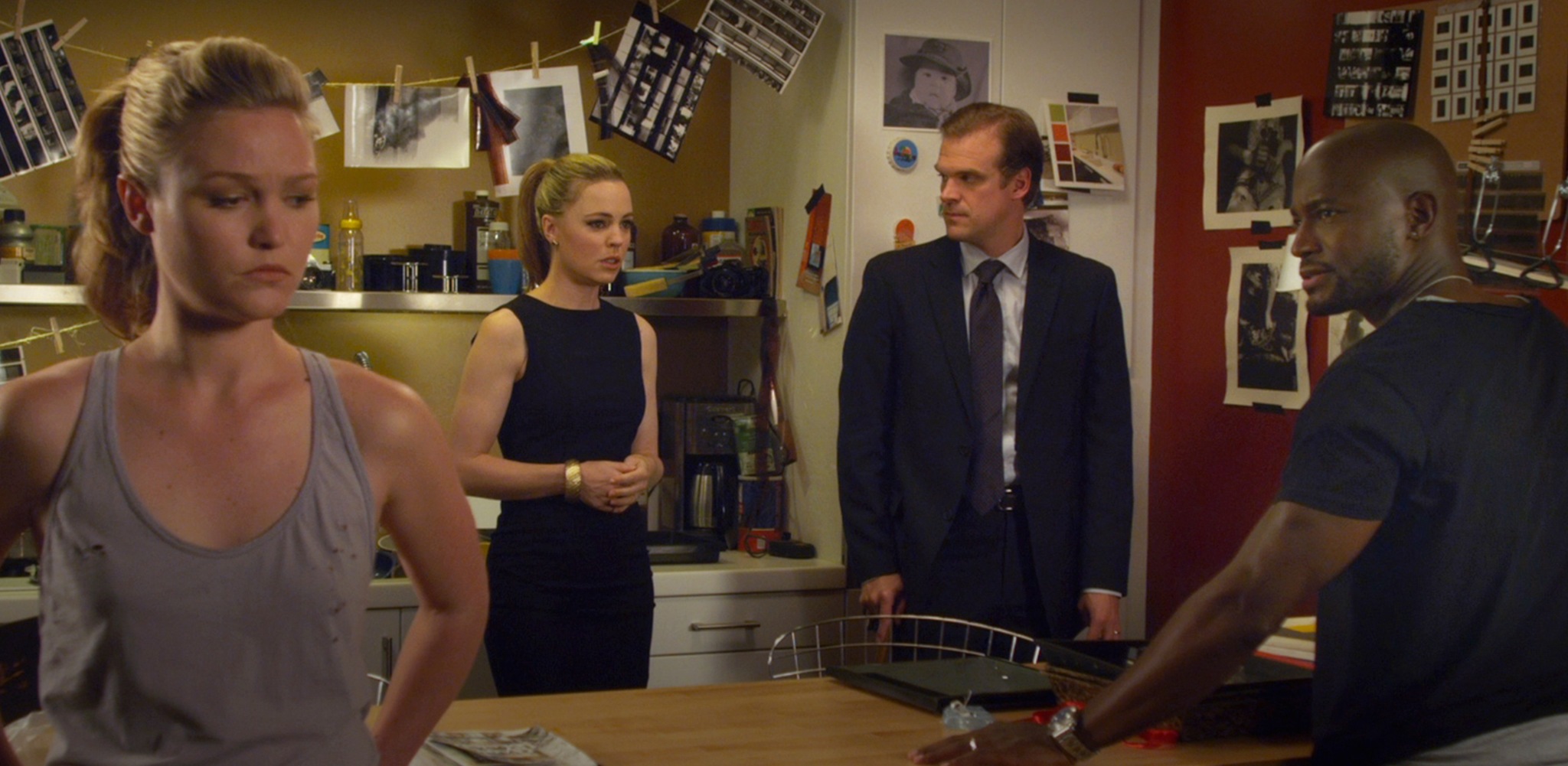 Still of Taye Diggs, Julia Stiles, Melissa George and David Harbour in Between Us (2012)