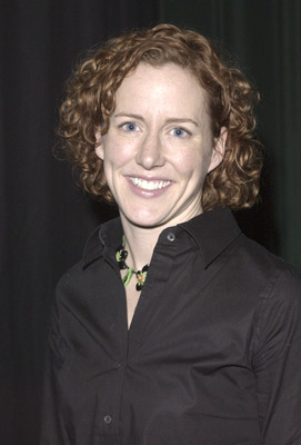 Sarah Agnew at event of Detective Fiction (2003)