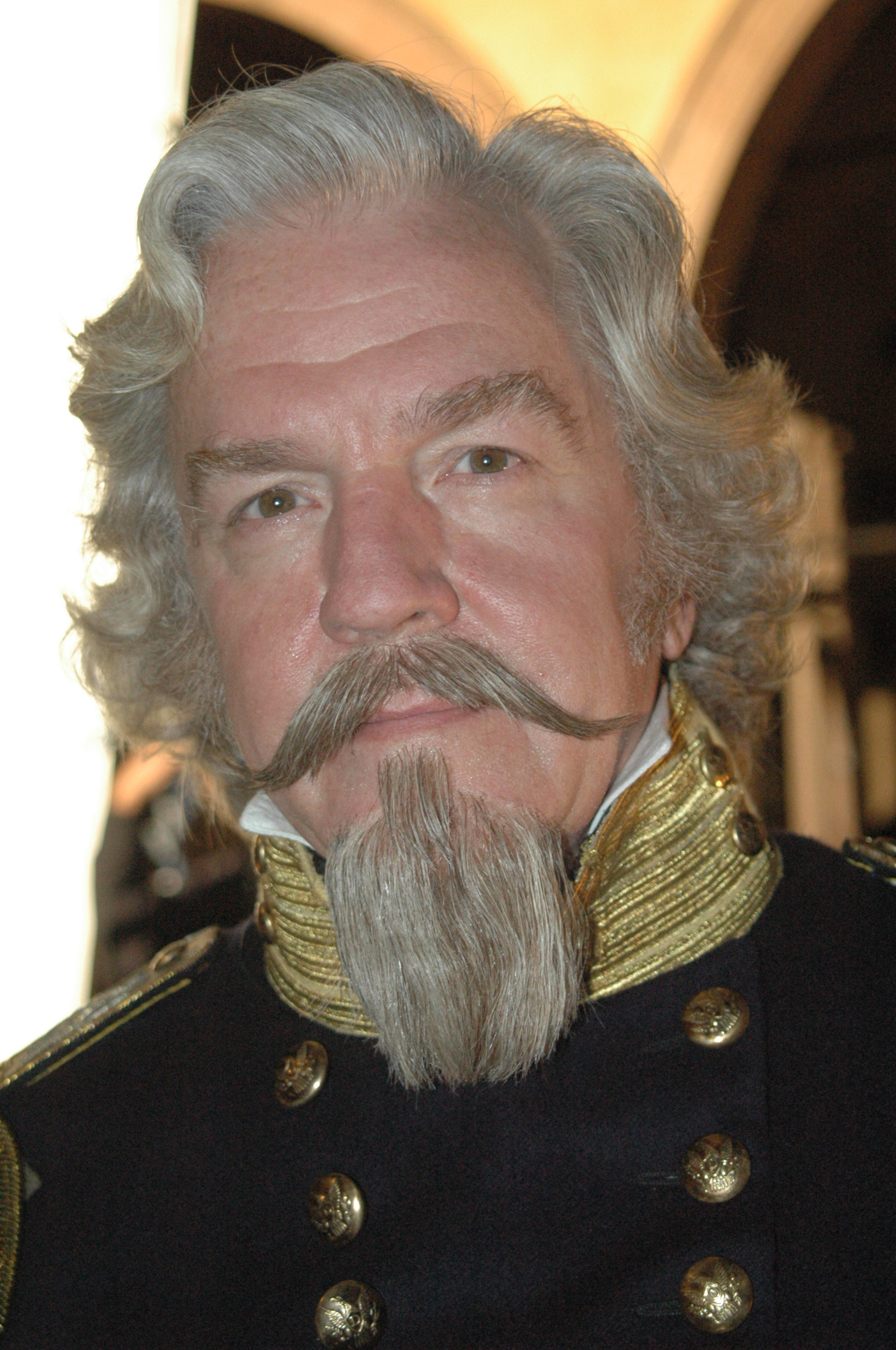 Leo Burmester as Col Beauregard in 