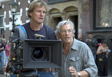 Paul Verhoeven and Karl Walter Lindenlaub in Zwartboek (2006)