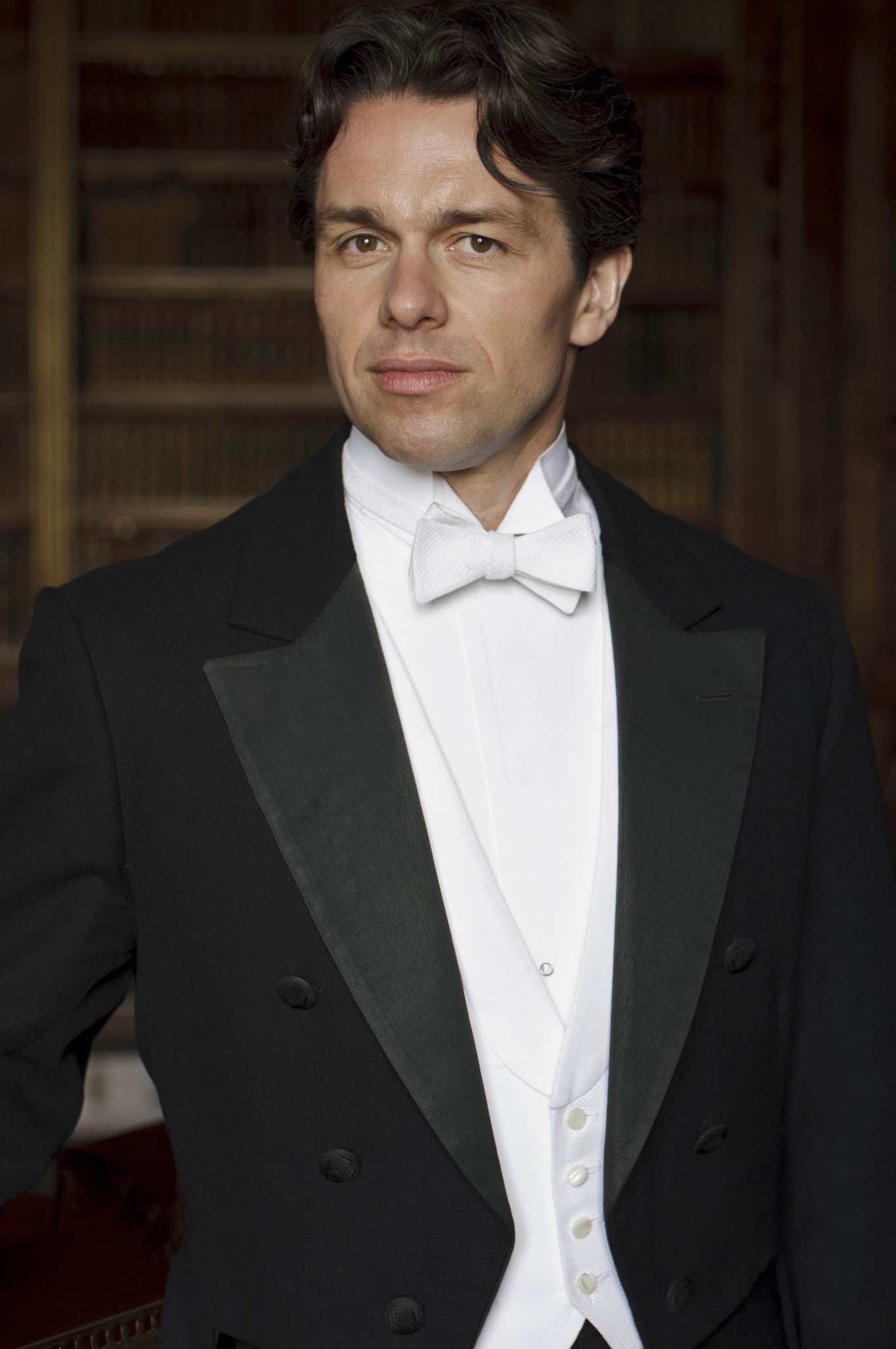 Still of Julian Ovenden in Downton Abbey (2010)