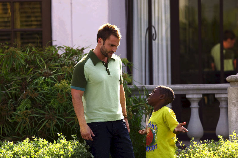 Still of Seann William Scott and Bobb'e J. Thompson in Vyriskas auklejimas (2008)