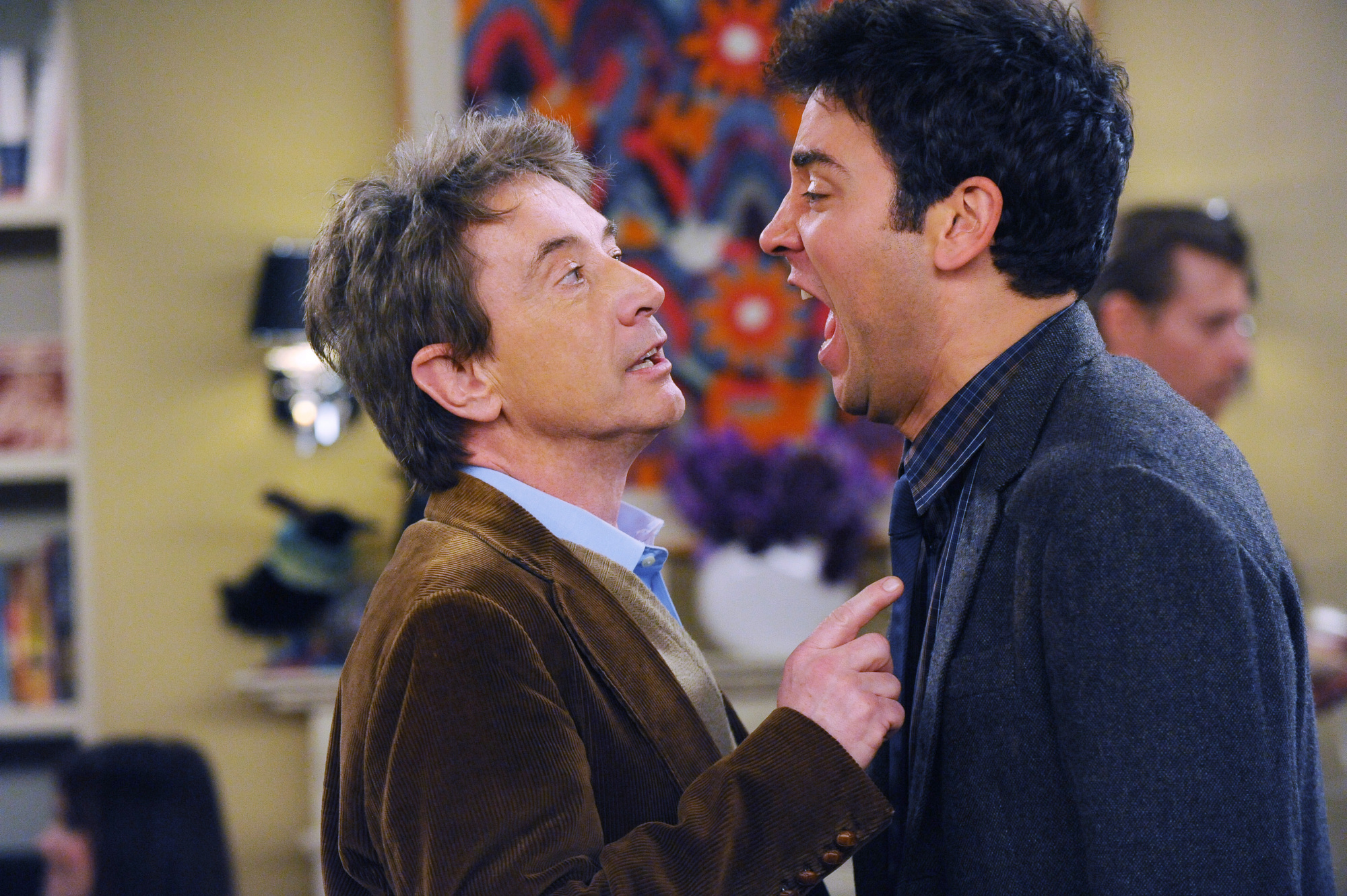 Still of Martin Short and Josh Radnor in Kaip as susipazinau su jusu mama (2005)