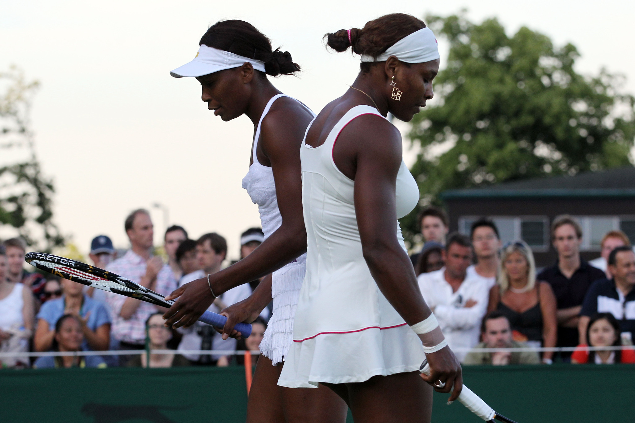 Still of Serena Williams and Venus Williams in Venus and Serena (2012)