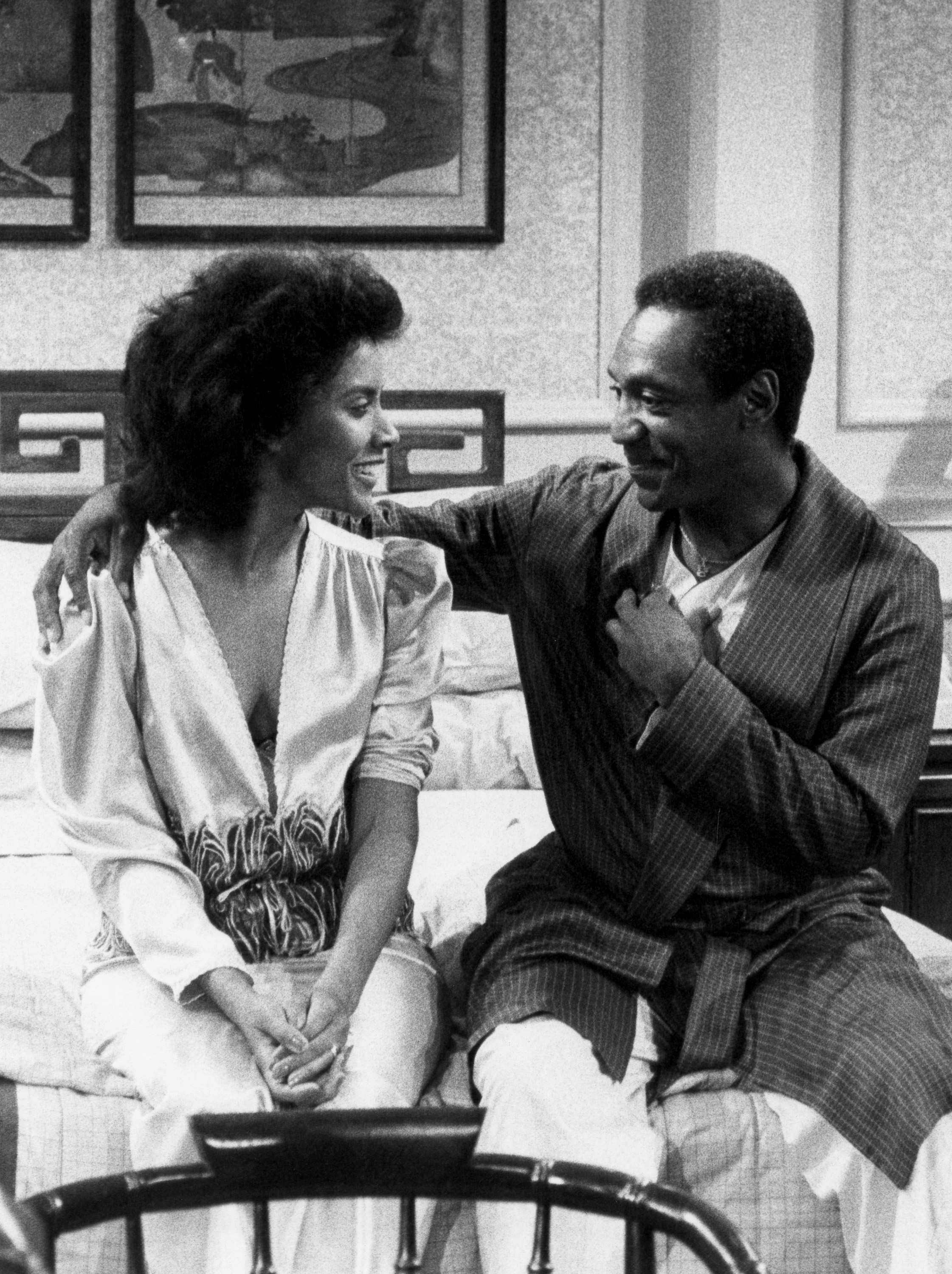 Still of Bill Cosby and Phylicia Rashad in The Cosby Show (1984)