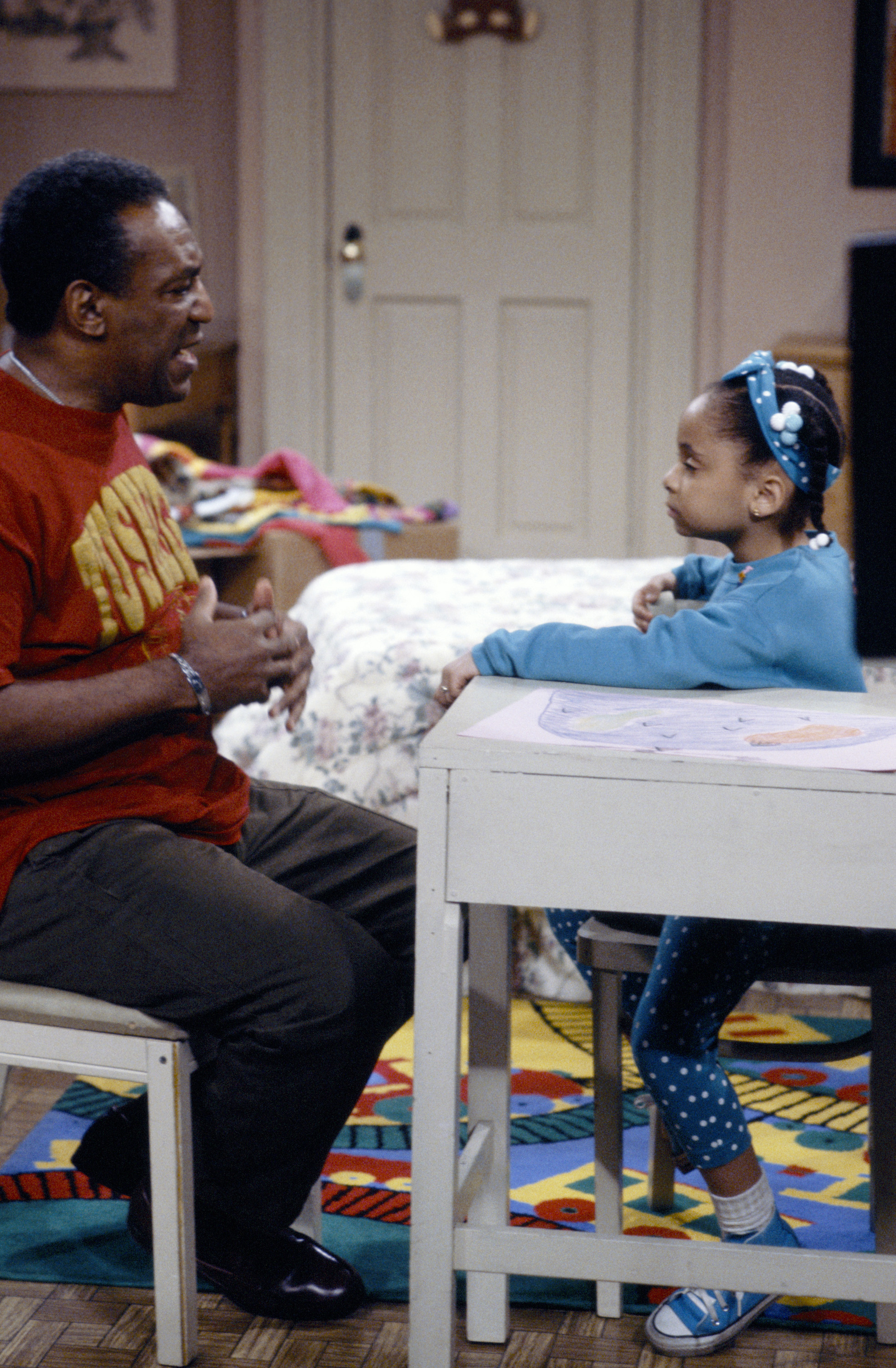 Still of Bill Cosby and Raven-Symoné in The Cosby Show (1984)