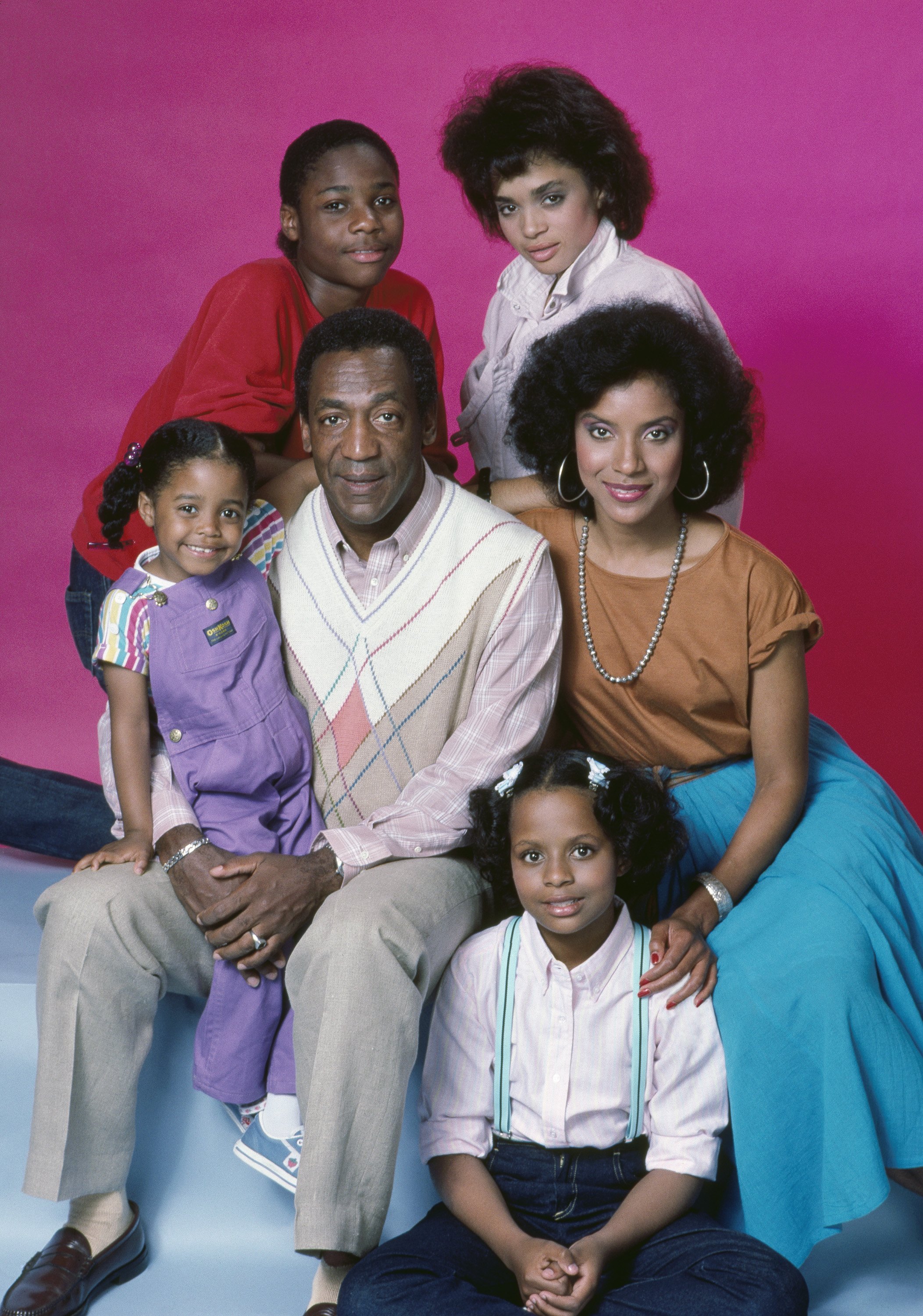 Still of Lisa Bonet, Bill Cosby, Tempestt Bledsoe, Keshia Knight Pulliam, Phylicia Rashad and Malcolm-Jamal Warner in The Cosby Show (1984)