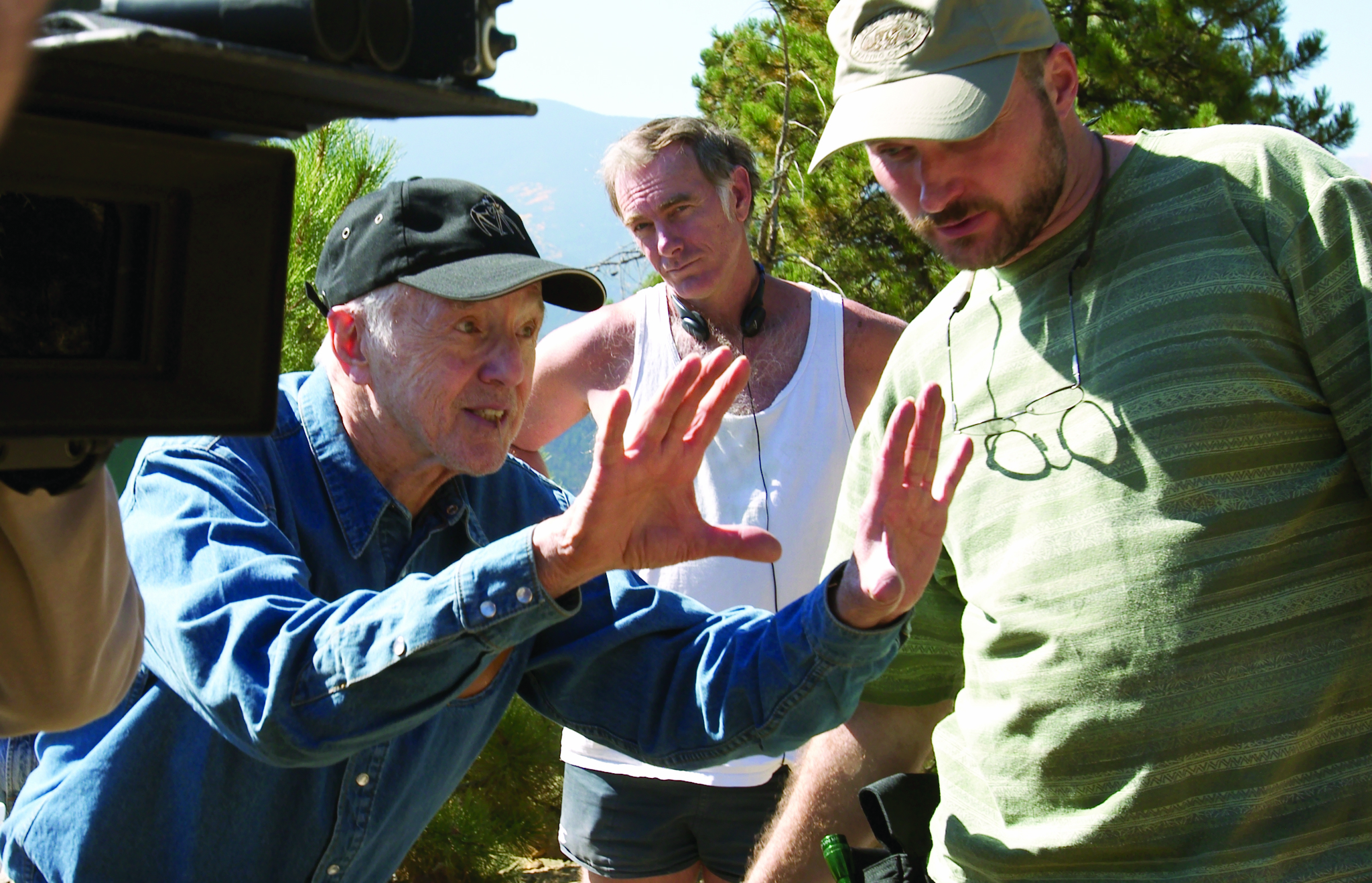 John Sayles and Haskell Wexler in Silver City (2004)
