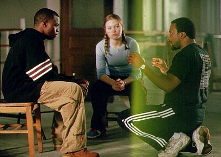 Sean Patrick Thomas and Julia Stiles with director Thomas Carter