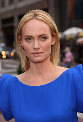 Amber Valletta