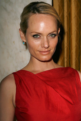 Amber Valletta