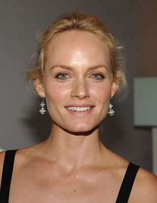 Amber Valletta