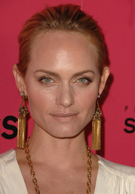 Amber Valletta