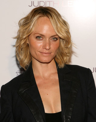 Amber Valletta