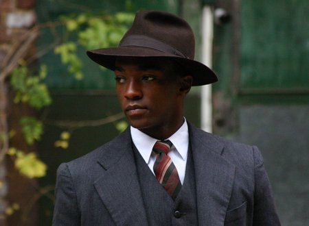 Anthony Mackie as William Lee in Heavens Fall