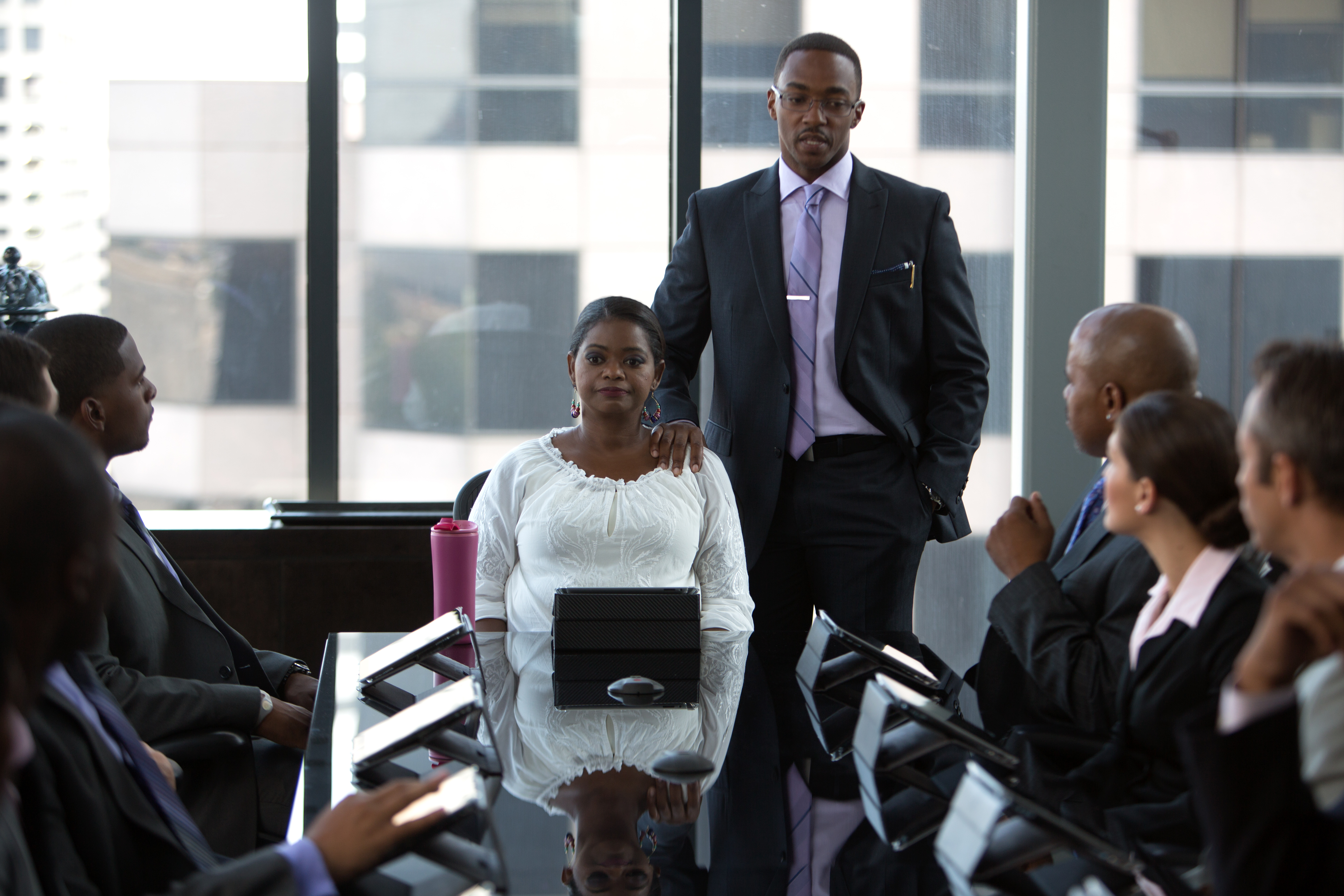 Still of Octavia Spencer and Anthony Mackie in Black or White (2014)