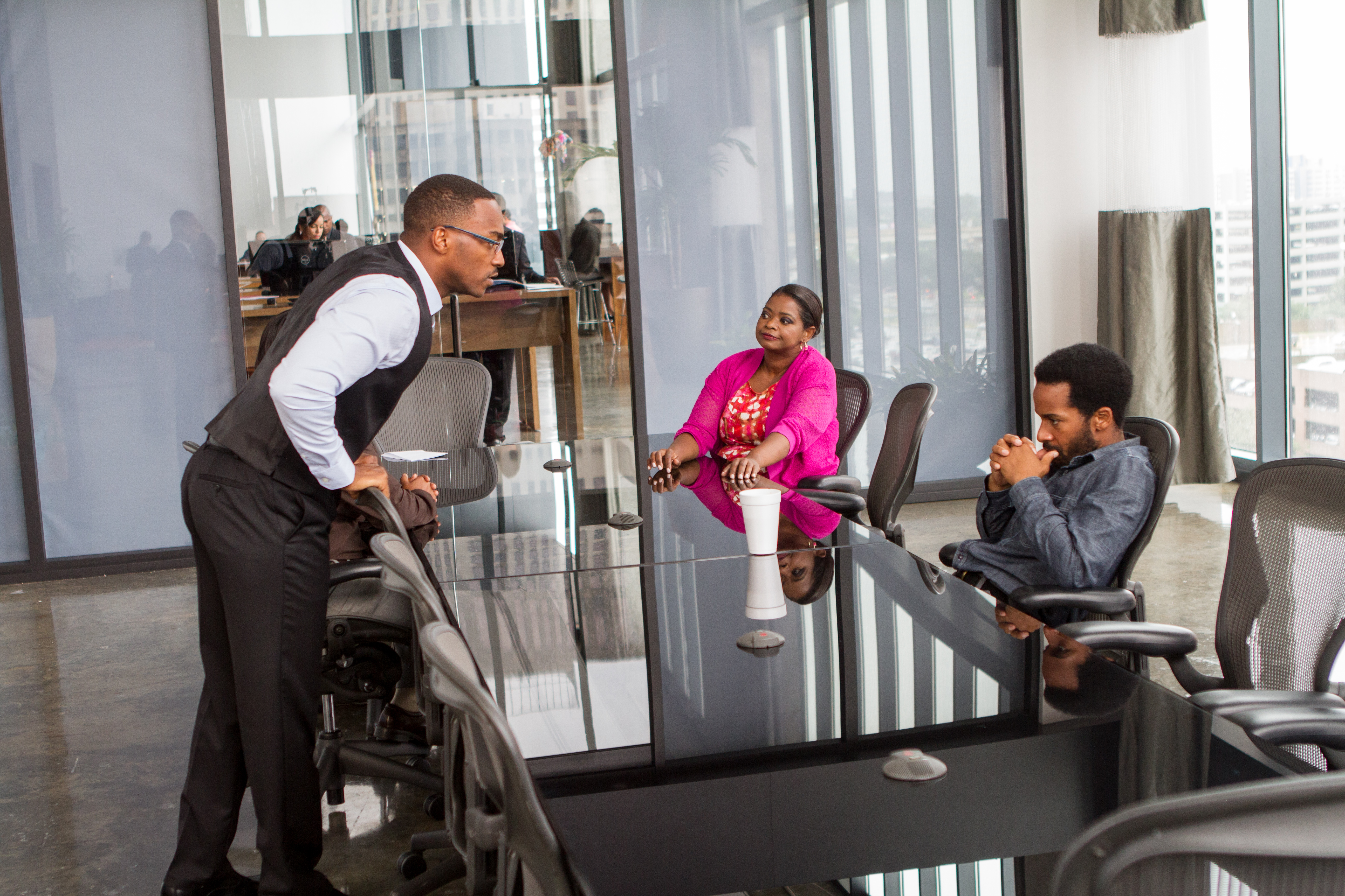 Still of Octavia Spencer, Anthony Mackie and André Holland in Black or White (2014)