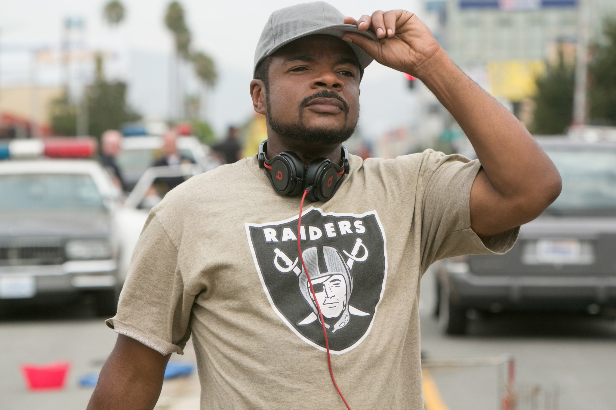 Still of F. Gary Gray in Straight Outta Compton (2015)