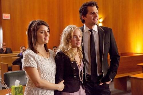 Still of Shiri Appleby, Kristoffer Polaha and Britt Robertson in Life Unexpected: Love Unexpected (2010)