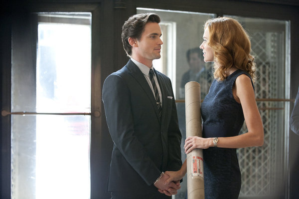 Still of Matt Bomer and Hilarie Burton in Aferistas (2009)