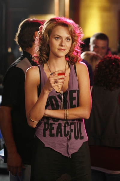 Still of Hilarie Burton in One Tree Hill (2003)