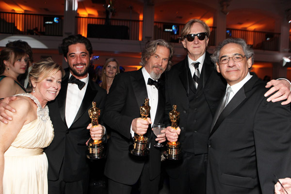 Jeff Bridges, T Bone Burnett, Ryan Bingham, Nancy Utley and Stephen Gilula at event of The 82nd Annual Academy Awards (2010)