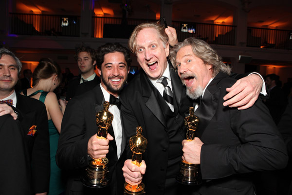 Jeff Bridges, T Bone Burnett and Ryan Bingham at event of The 82nd Annual Academy Awards (2010)