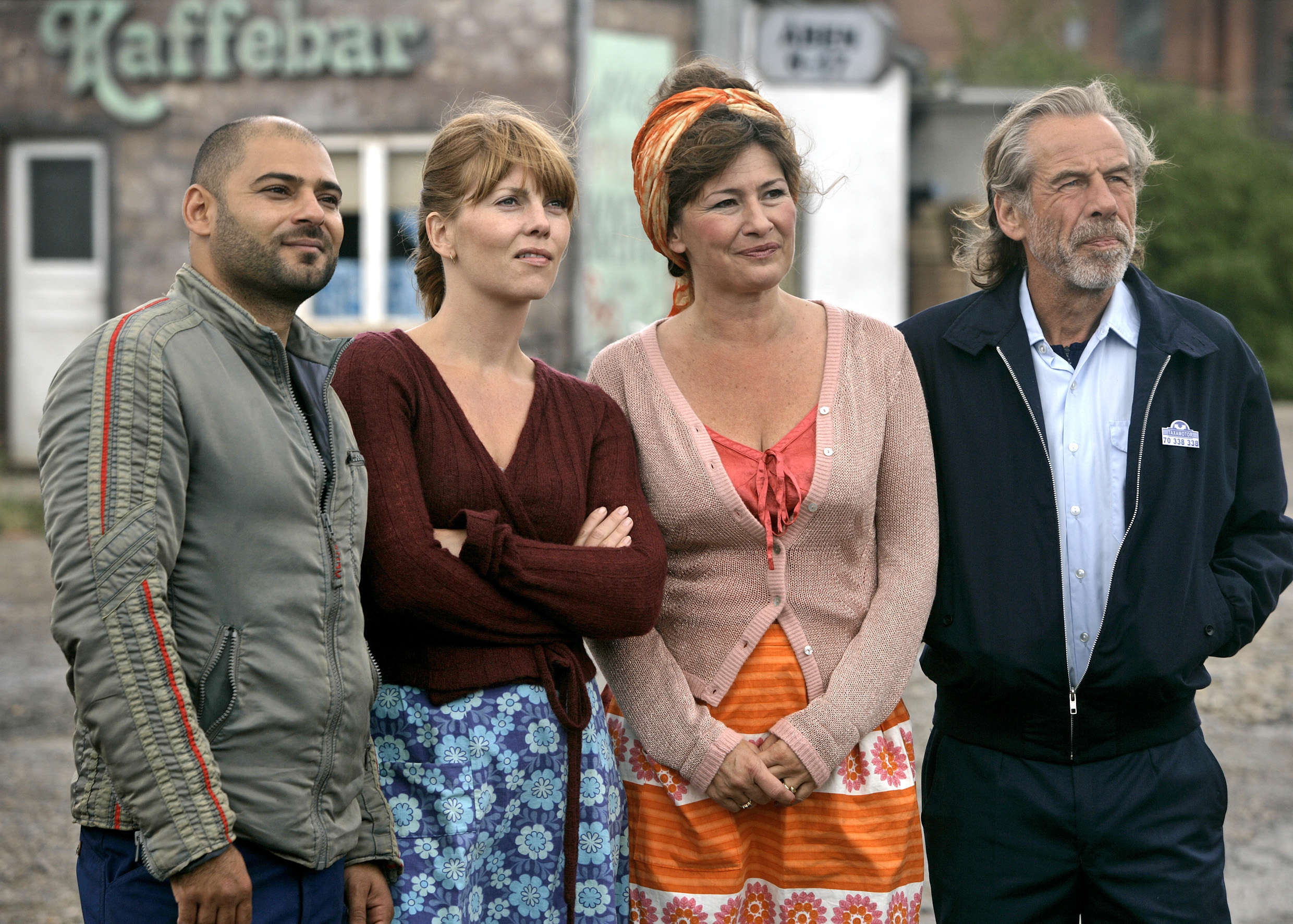 Still of Lærke Winther Andersen, Janus Nabil, Michelle Bjørn-Andersen and Torben Zeller in 