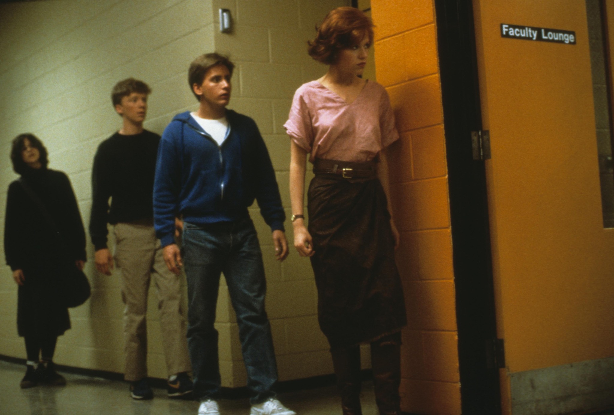 Still of Molly Ringwald, Emilio Estevez, Ally Sheedy and Anthony Michael Hall in The Breakfast Club (1985)
