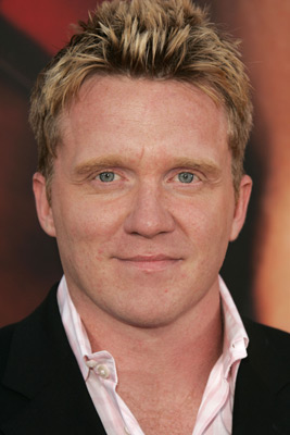 Anthony Michael Hall at event of Zmogus voras 2 (2004)