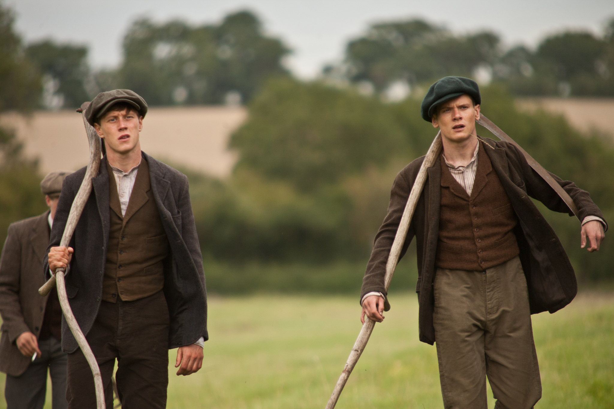 Still of George MacKay and Jack O'Connell in Private Peaceful (2012)