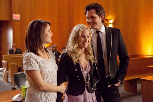 Still of Shiri Appleby, Kristoffer Polaha and Britt Robertson in Life Unexpected (2010)