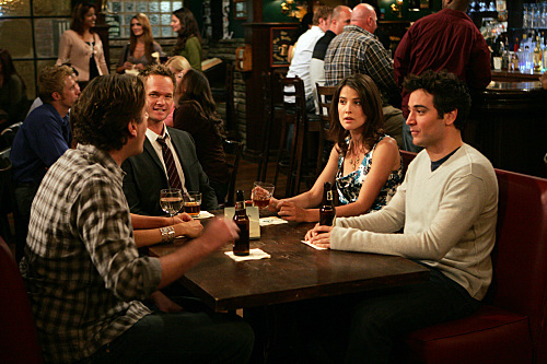 Still of Neil Patrick Harris, Jason Segel, Josh Radnor and Cobie Smulders in Kaip as susipazinau su jusu mama (2005)