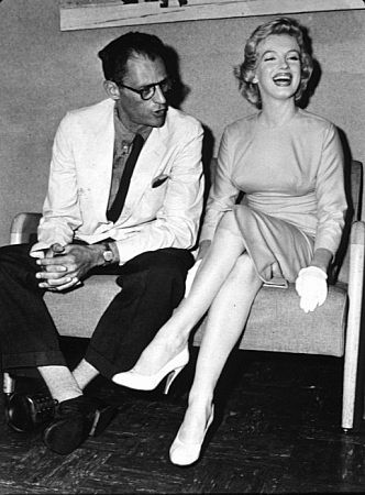 M.Monroe with husband Arthur Miller © 1957