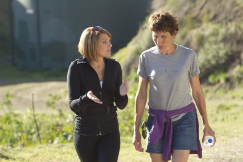 Still of Tamsin Greig and Kathleen Rose Perkins in Episodes (2011)