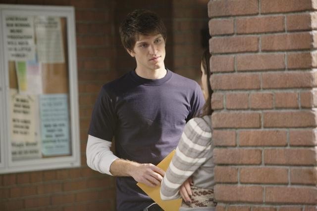 Still of Keegan Allen in Jaunosios melages (2010)