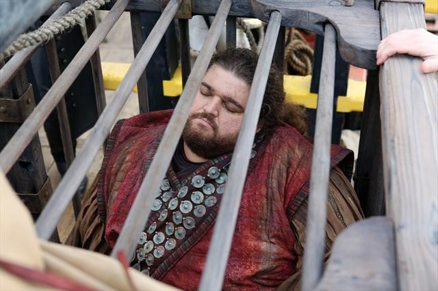 Still of Ethan Embry and Jorge Garcia in Once Upon a Time (2011)