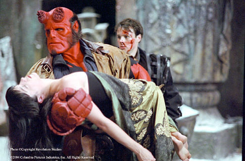 Still of Ron Perlman, Selma Blair and Rupert Evans in Hellboy (2004)