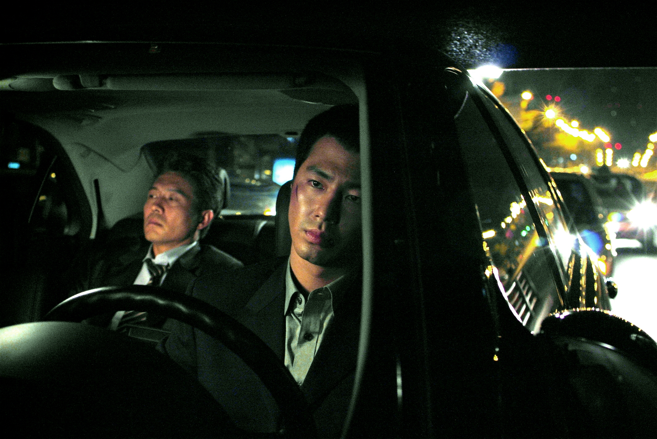 Still of Ho-jin Chun and In-seong Jo in Biyeolhan geori (2006)