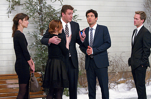 Still of Neil Patrick Harris, Alyson Hannigan, Jason Segel, Danny Strong, Josh Radnor and Cobie Smulders in Kaip as susipazinau su jusu mama (2005)