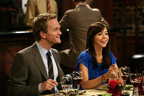 Still of Neil Patrick Harris and Alyson Hannigan in Kaip as susipazinau su jusu mama (2005)