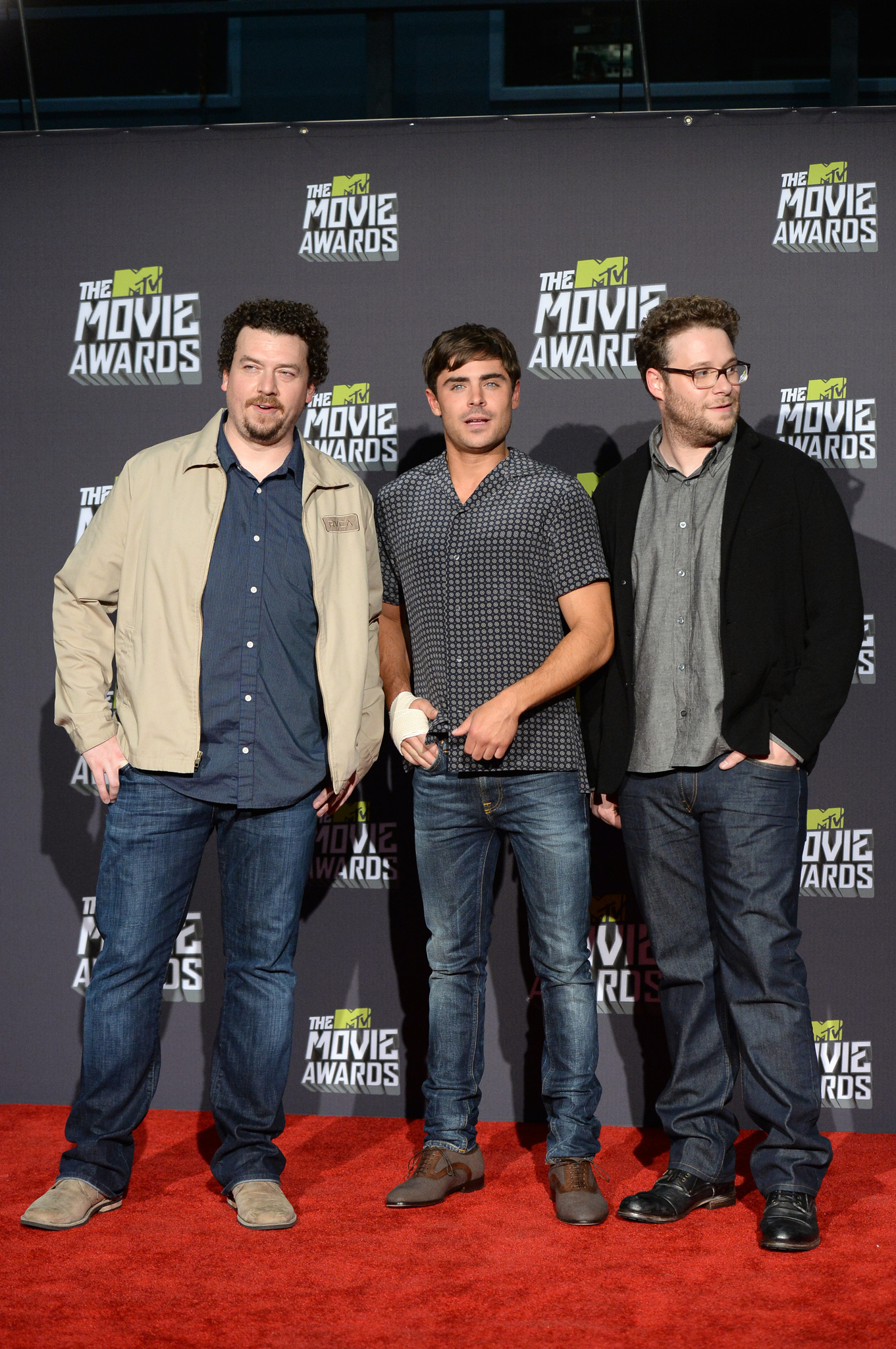 Seth Rogen, Danny McBride and Zac Efron at event of 2013 MTV Movie Awards (2013)